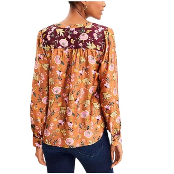 Loft Mixed Print Floral Henley Blouse Size Medium - Picture 4 of 13